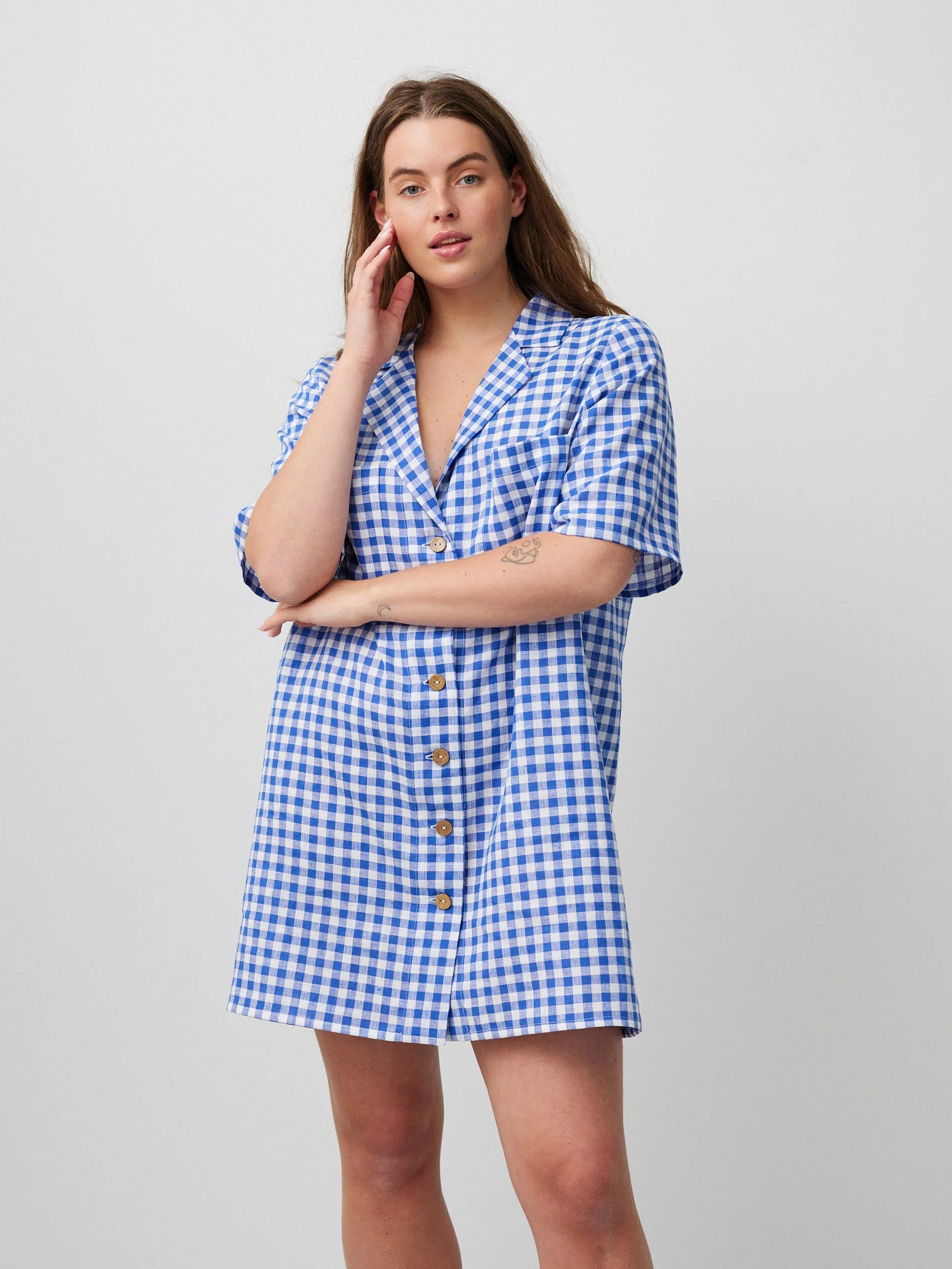 Image 5 of IDA Bowling Shirt Linen Mini Dress in Gingham Blue from Love and Confuse
