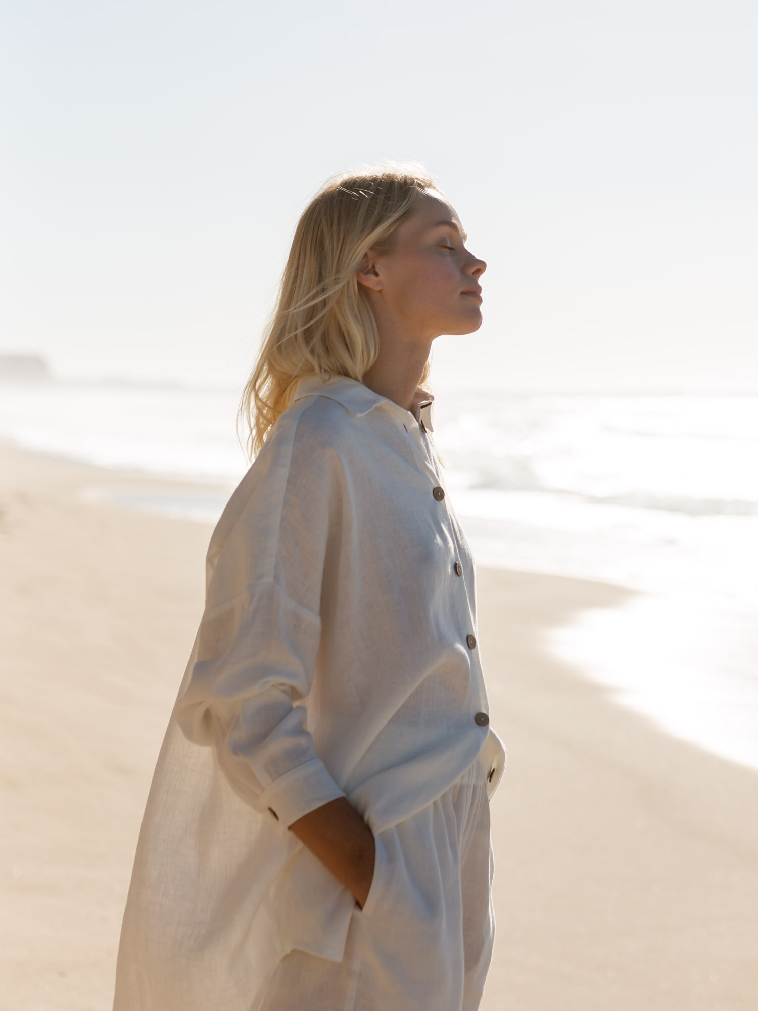 ISLA High Waisted Linen Shorts - Image 4