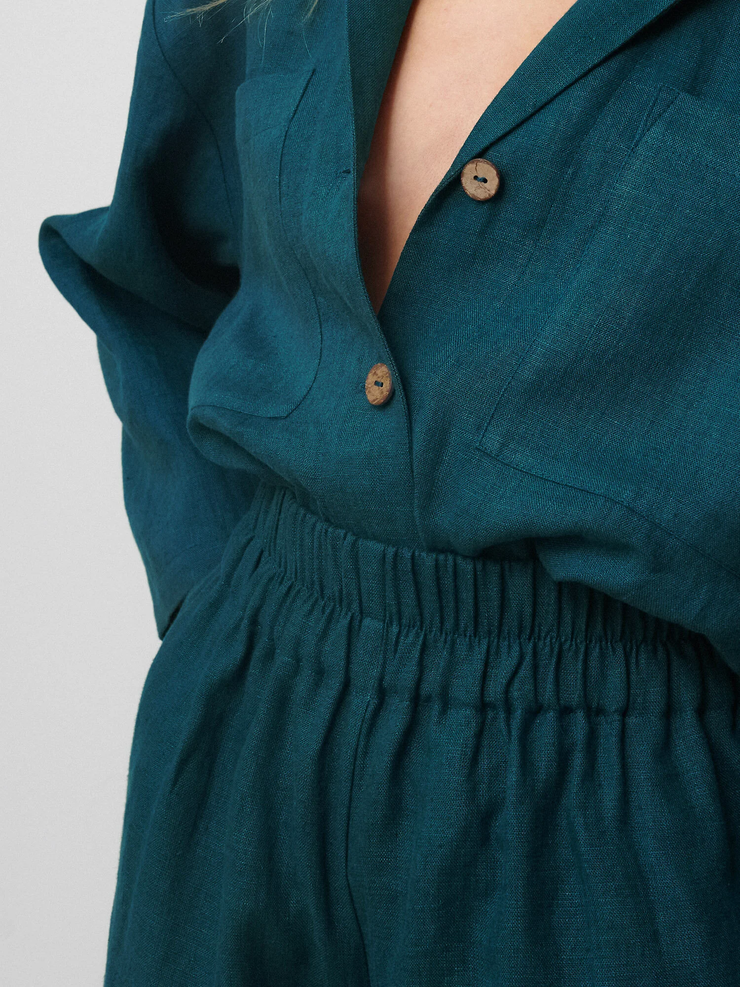 Image 4 of ISLA High Waisted Linen Shorts in Emerald Blue from Love and Confuse