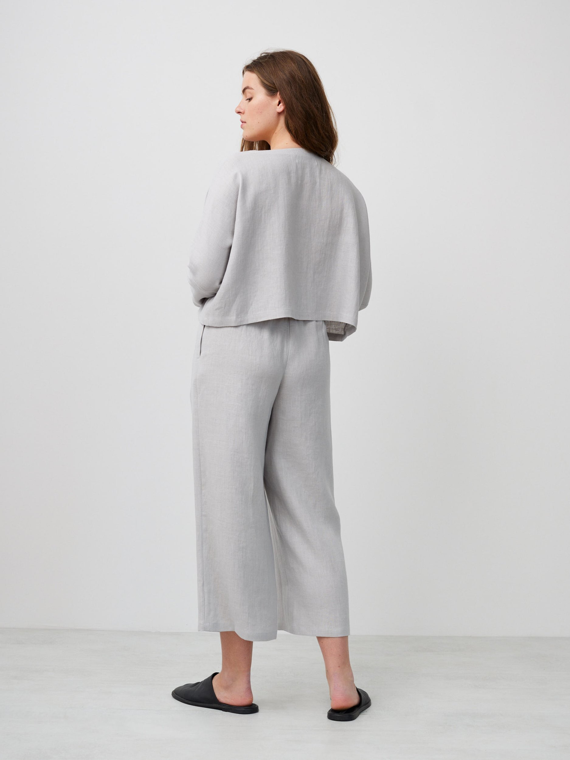 IVY - Locker Geschnittenes, Kurzes Leinentop - Image 4