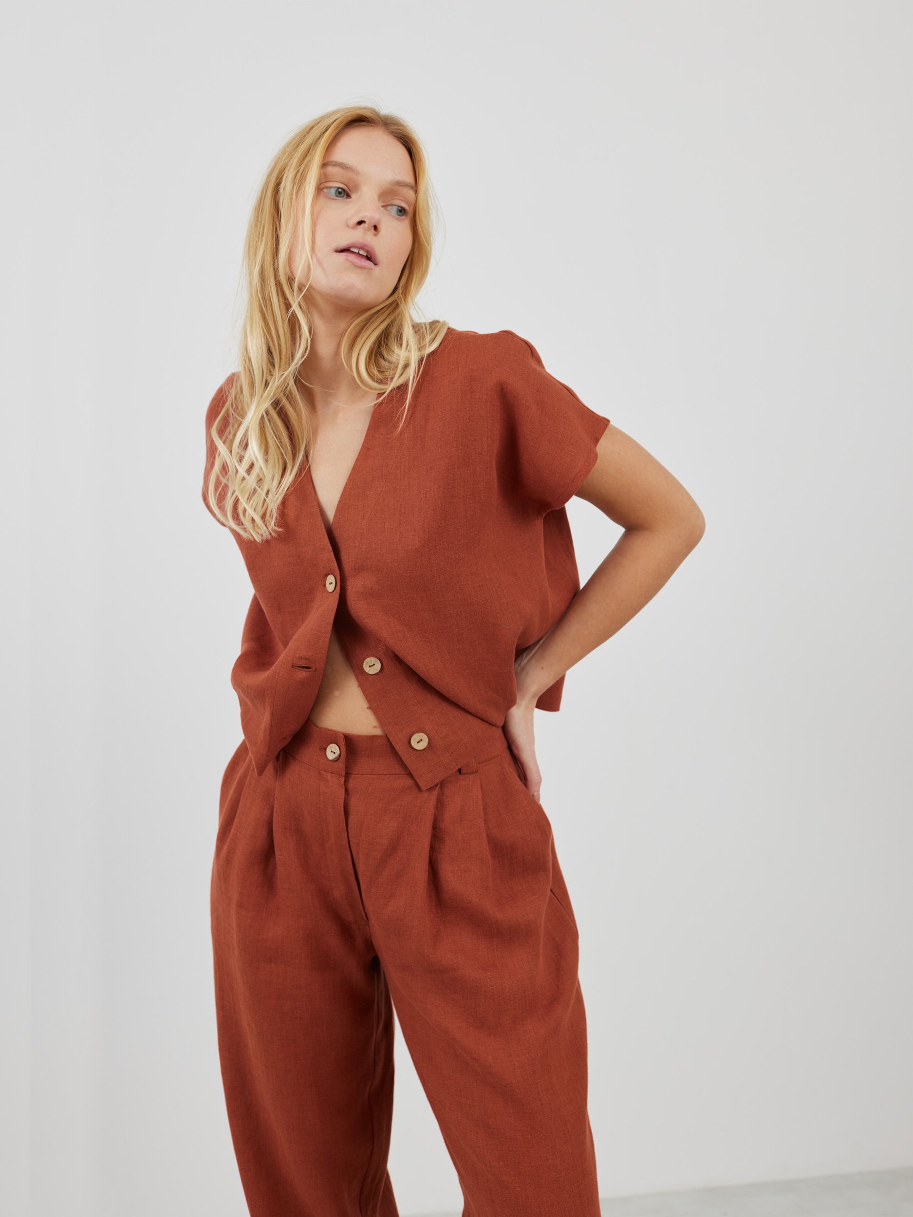 JAMES Linen Tailored Pants - Image 3