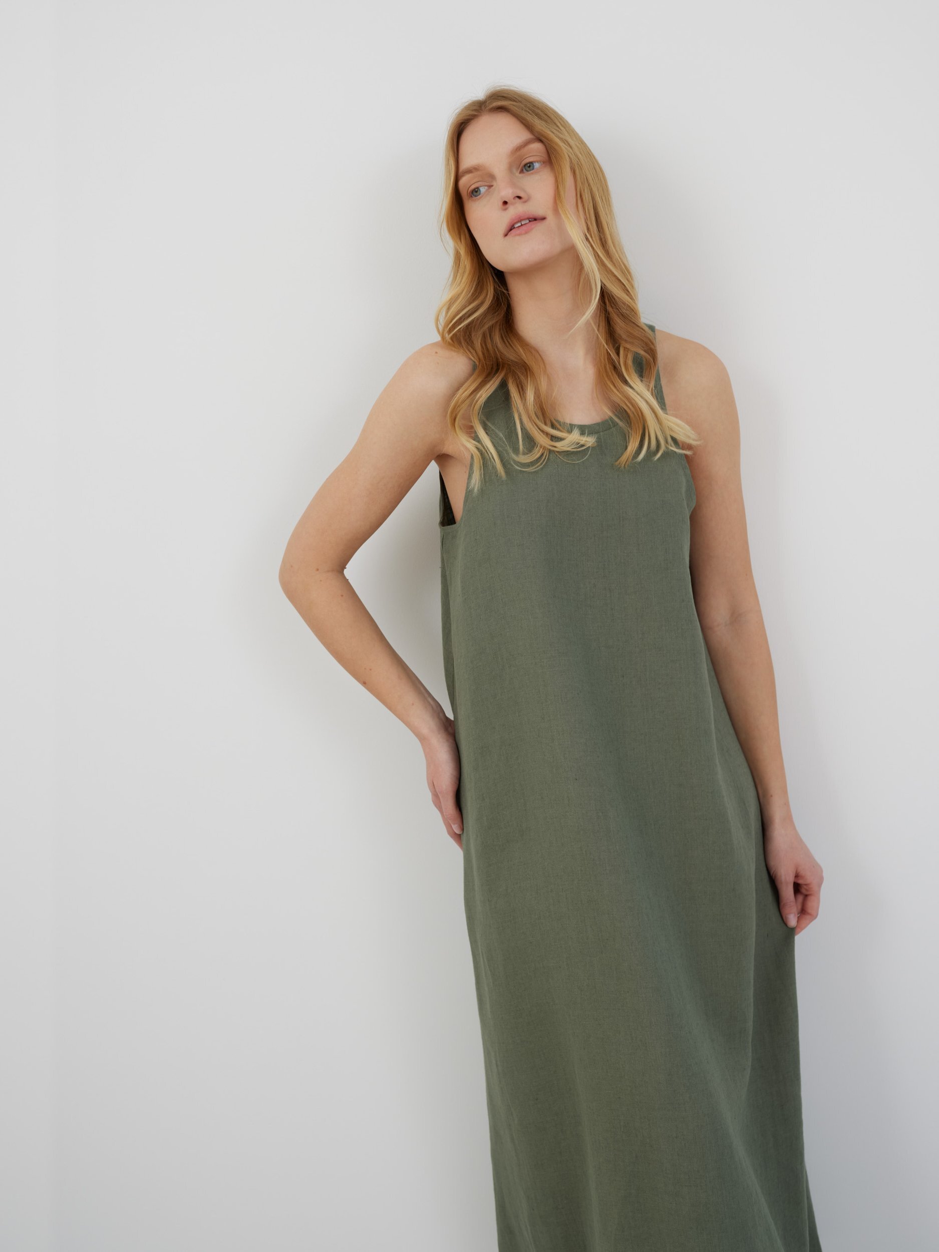LANA Sleeveless Linen Maxi Dress - Image 3
