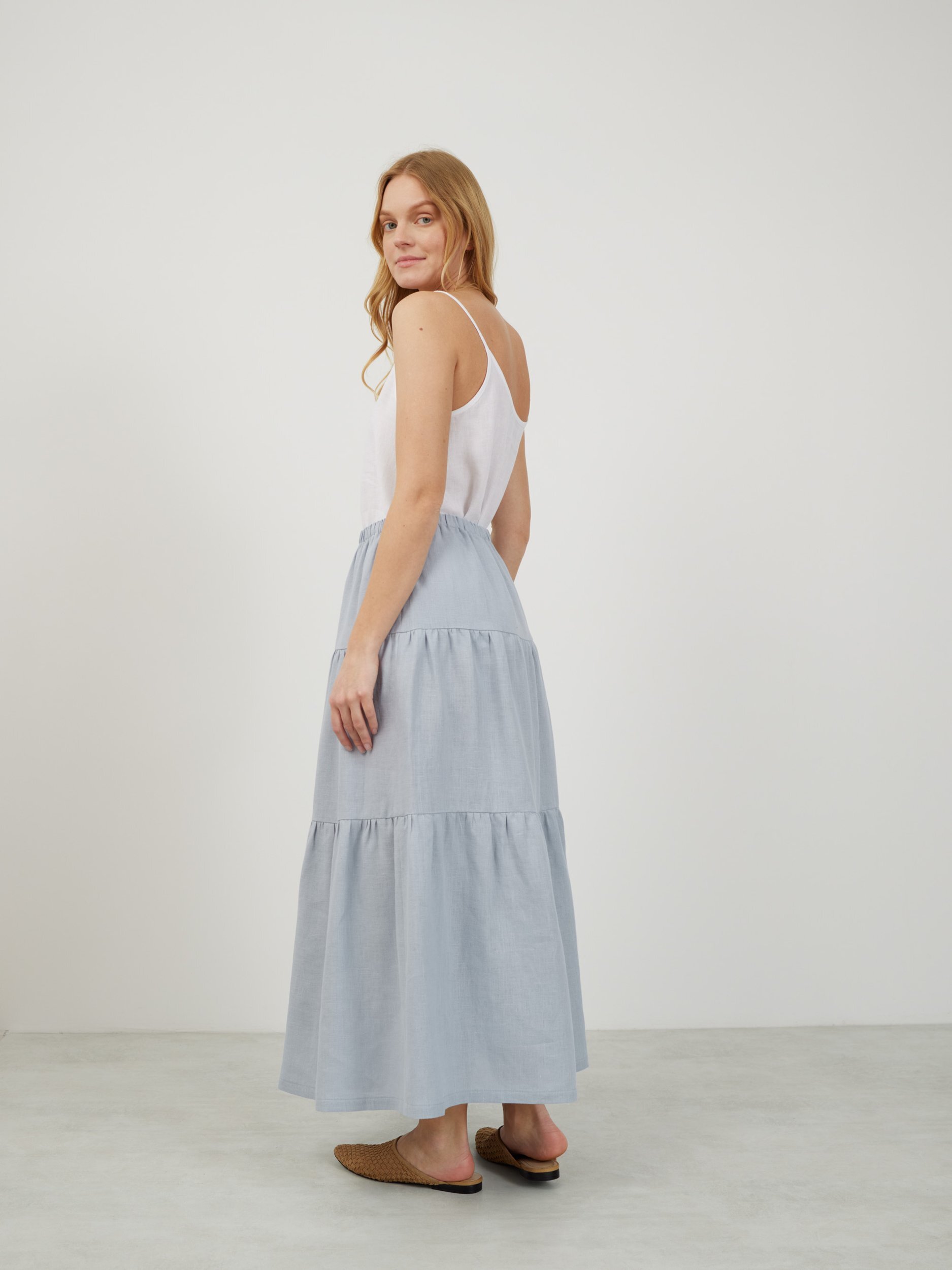 LILA Tiered Maxi Linen Skirt - Image 4