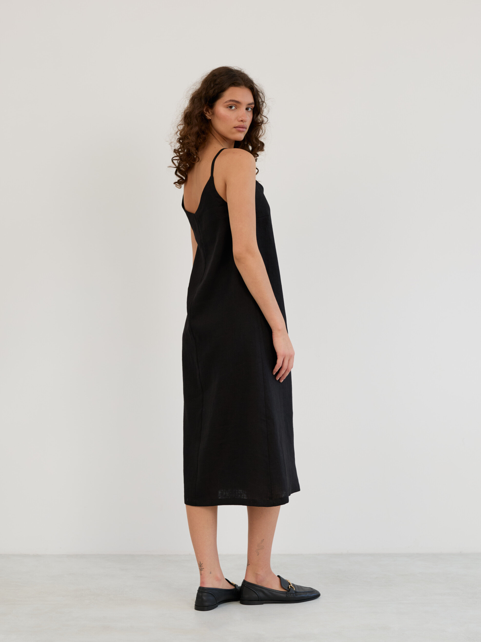 Linen V-Neck Slip Midi Dress WILLOW - Image 6
