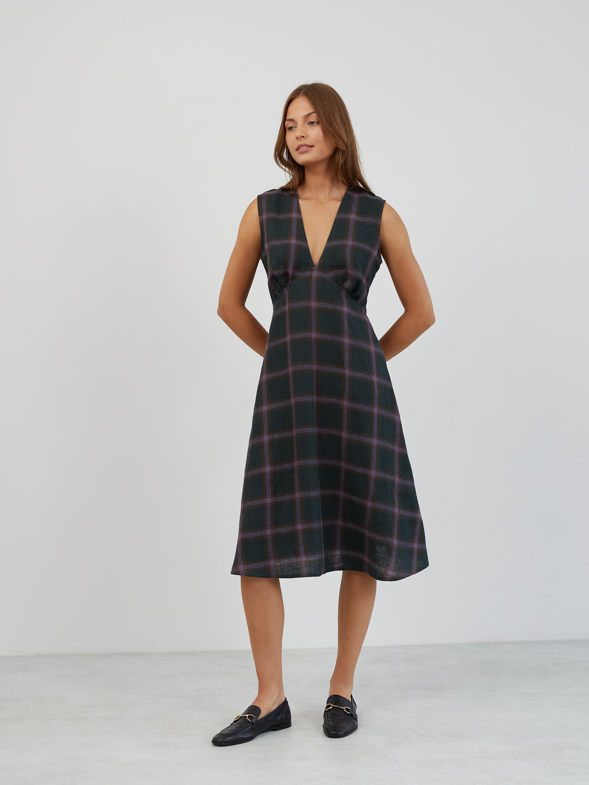 Sleeveless Linen Midi Dress LAURA - Image 1