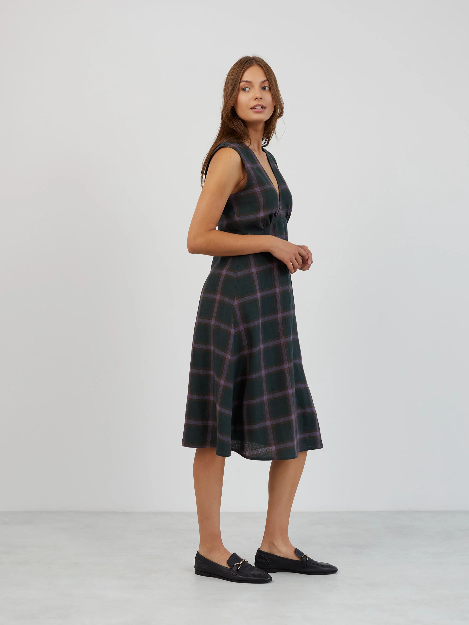 Image 5 of Sleeveless Linen Midi Dress in Plaid Purple LAURA from Love and Confuse | Handmade Linen Clothing for Women