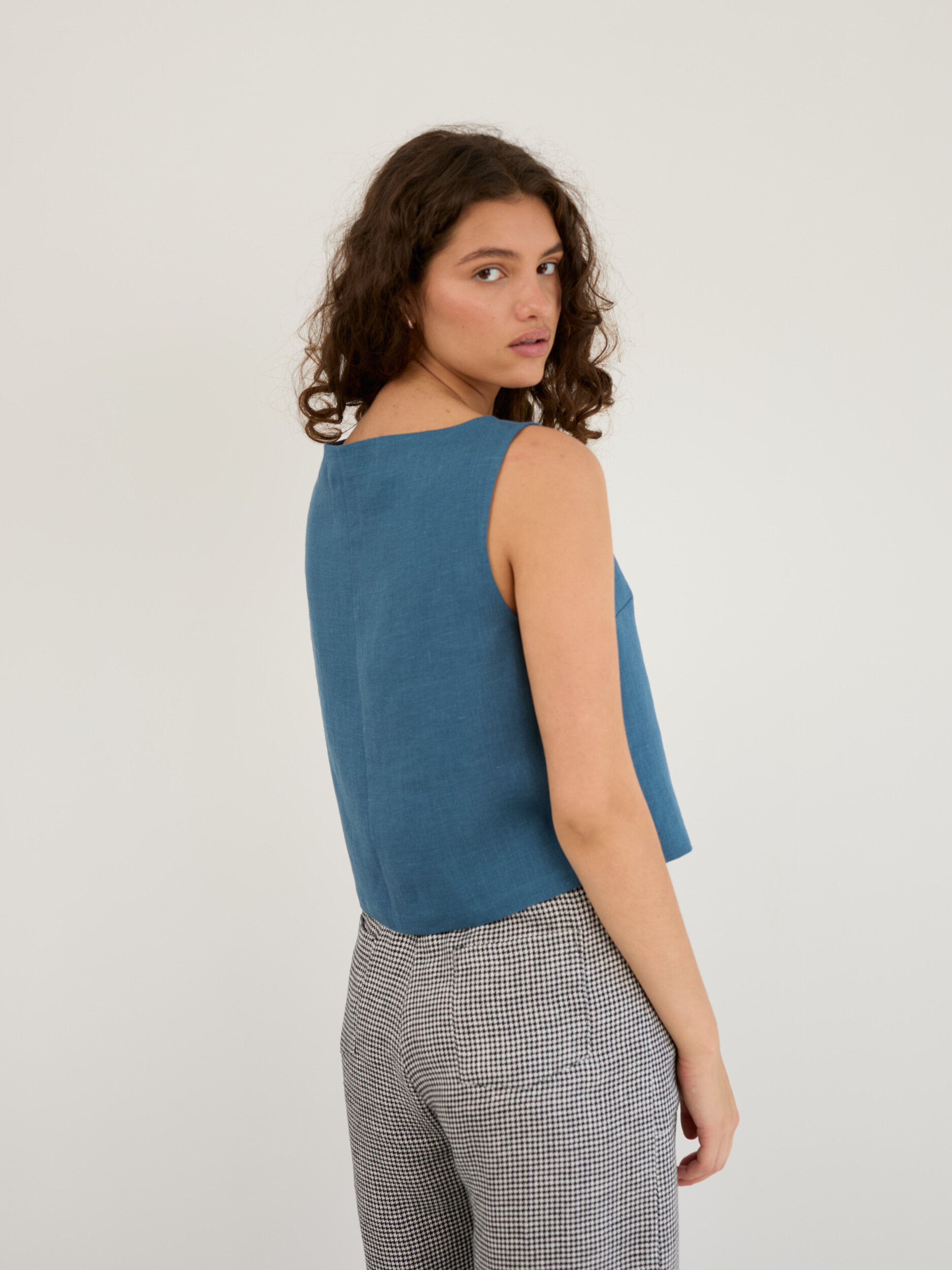 Linen Cropped Tank Top SONATE - Image 5