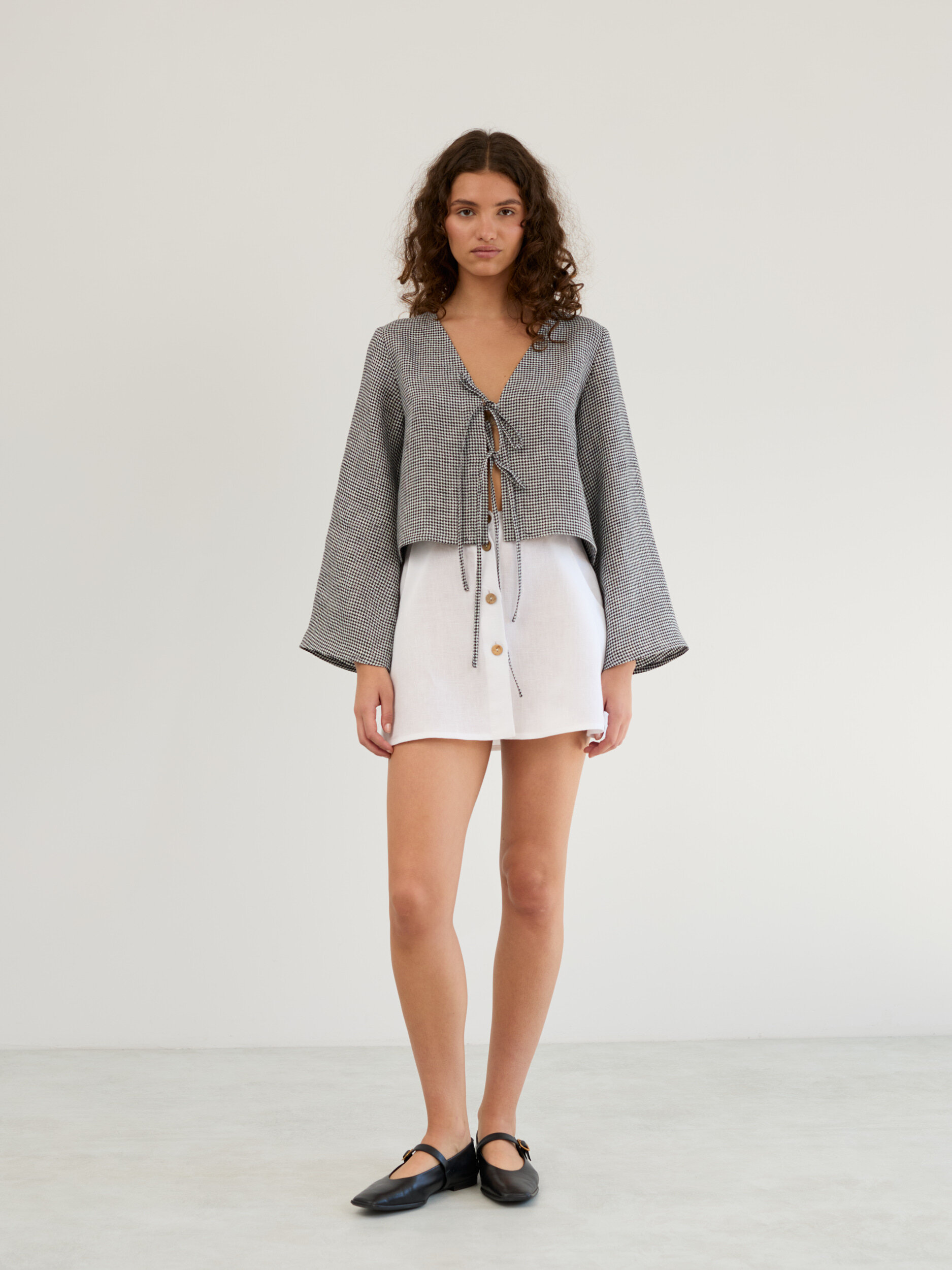 Linen Tie Front Bell Sleeve Crop Top CASSIDY - Image 2