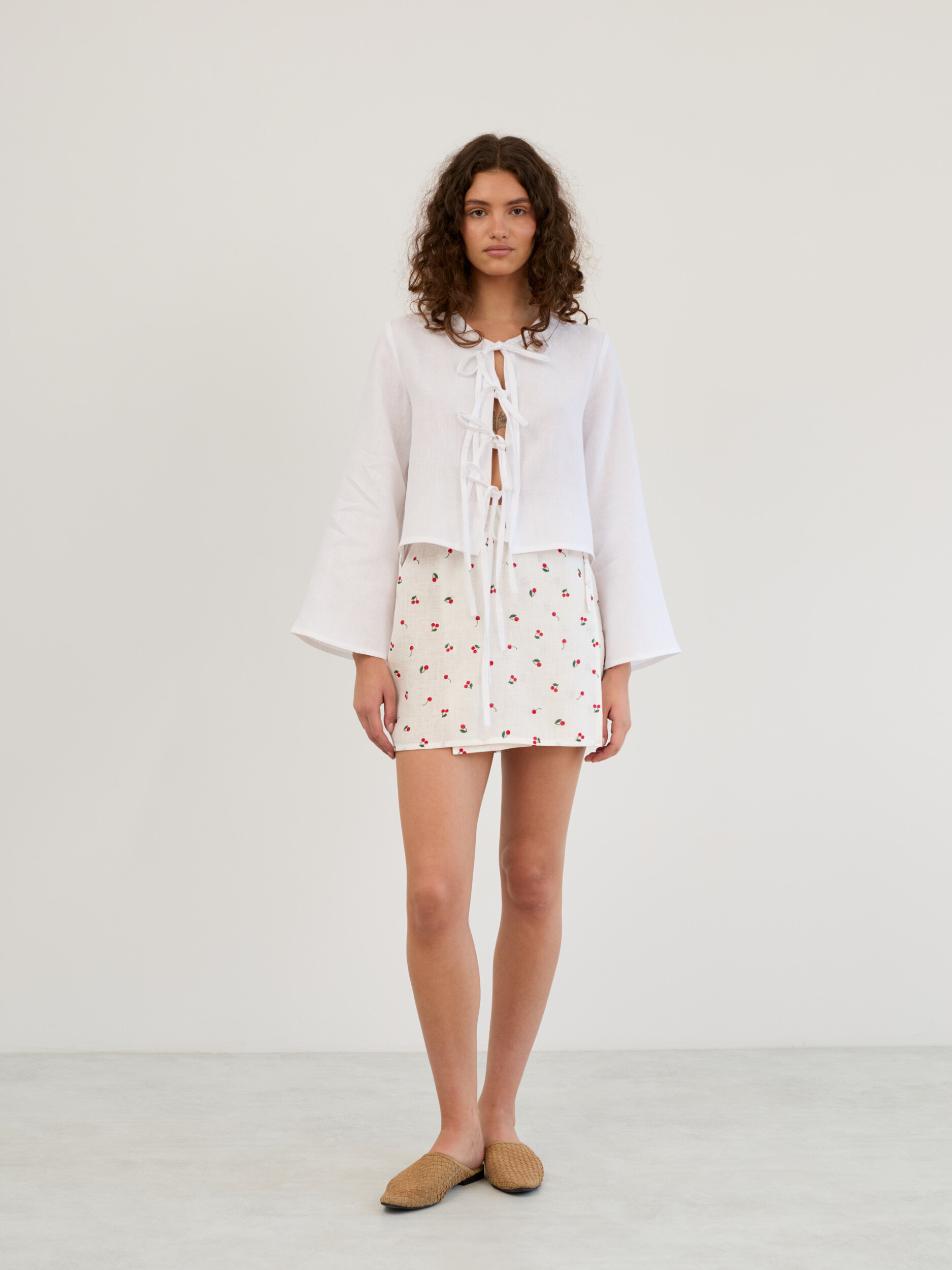 Linen Tie Front Cropped Top BLAIRE - Image 2