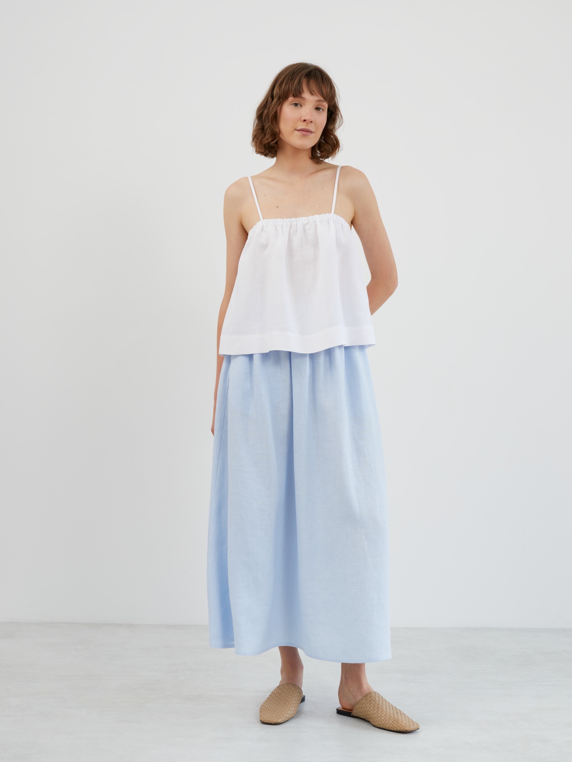 Linen Cropped Cami Top NICOLE - Image 2