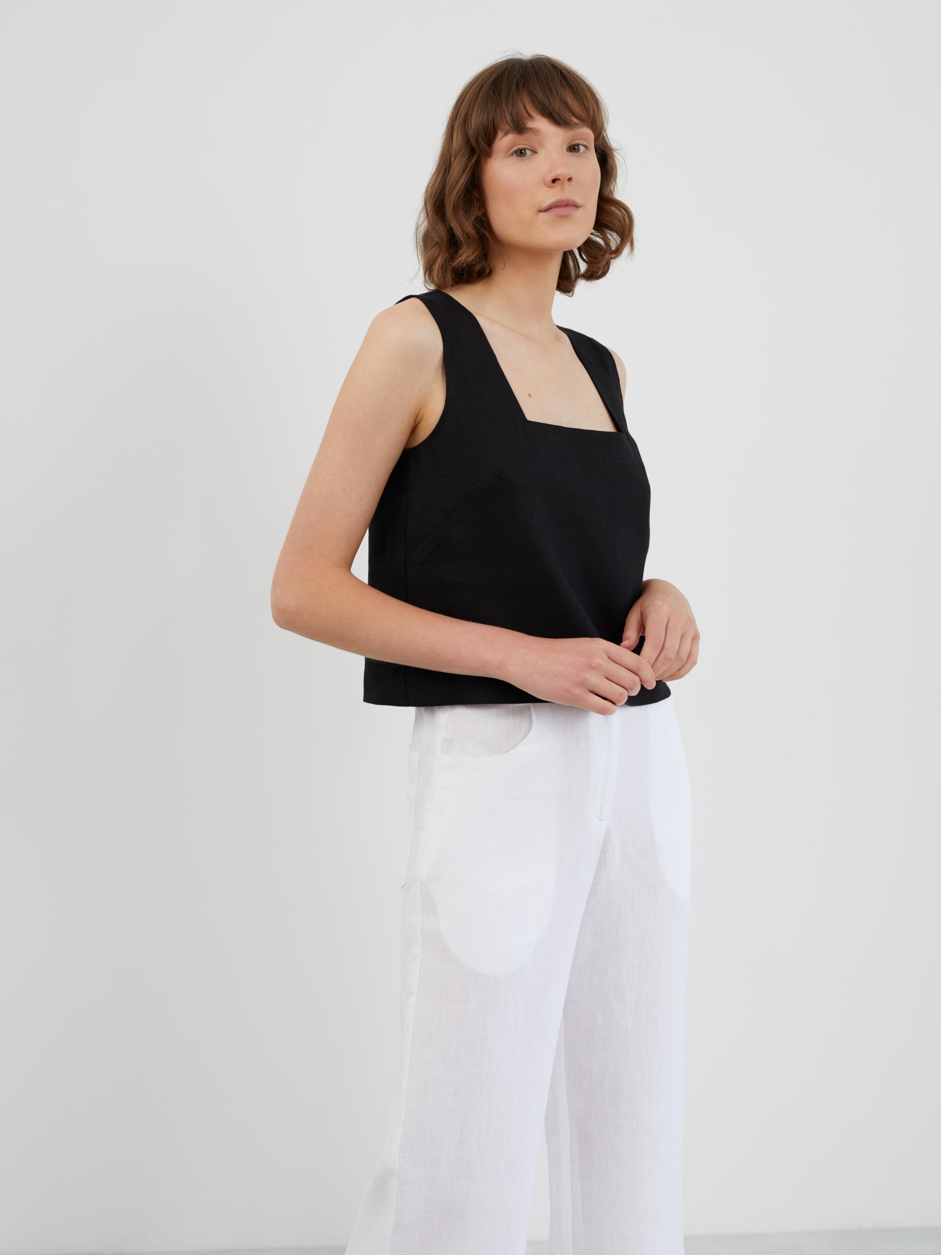 Square Neck Linen Tank Top RAE - Image 4
