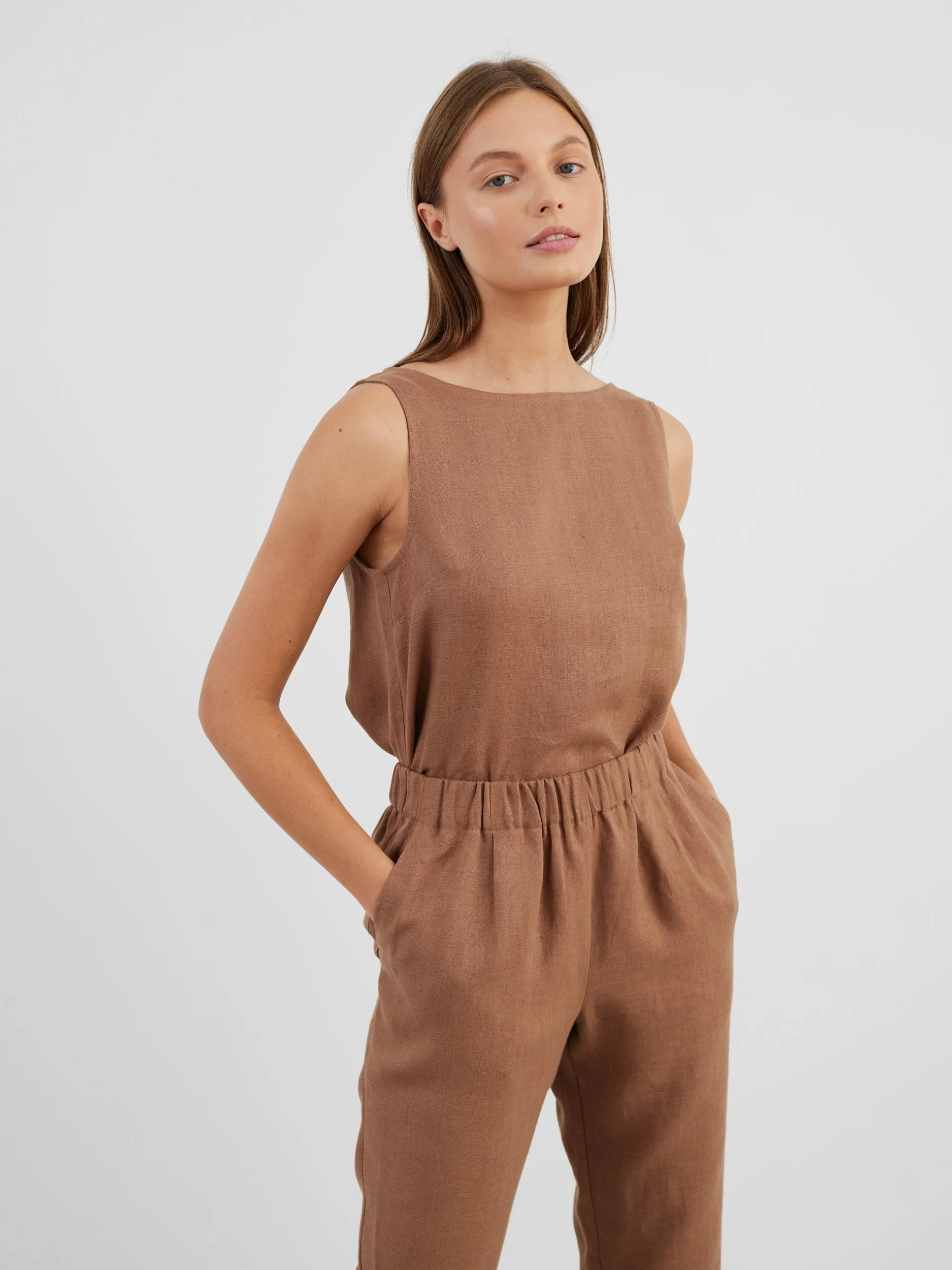 Image 3 of RAVEN Tapered Linen Pants in Brown from Love and Confuse