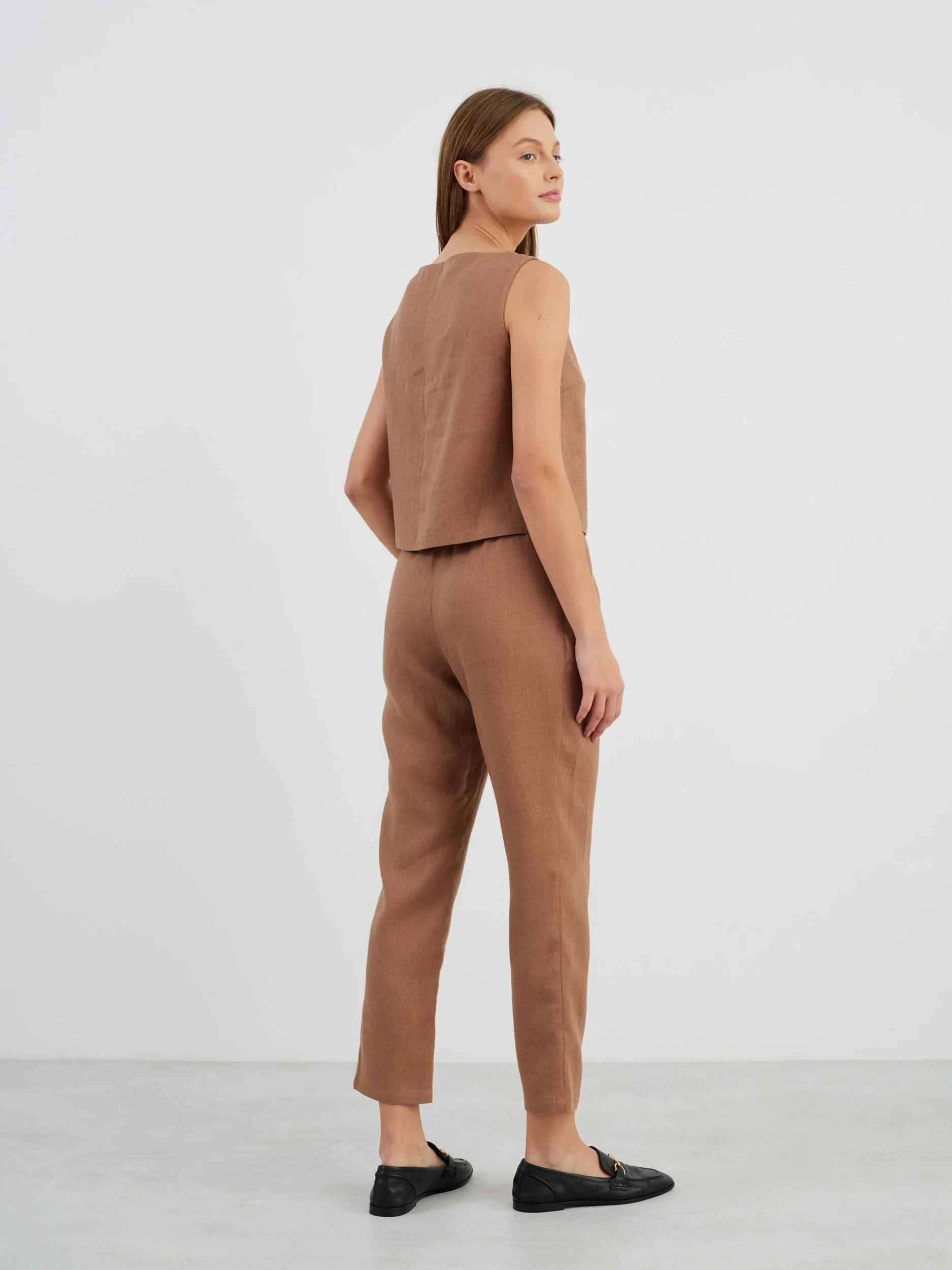 Image 5 of RAVEN Tapered Linen Pants in Brown from Love and Confuse