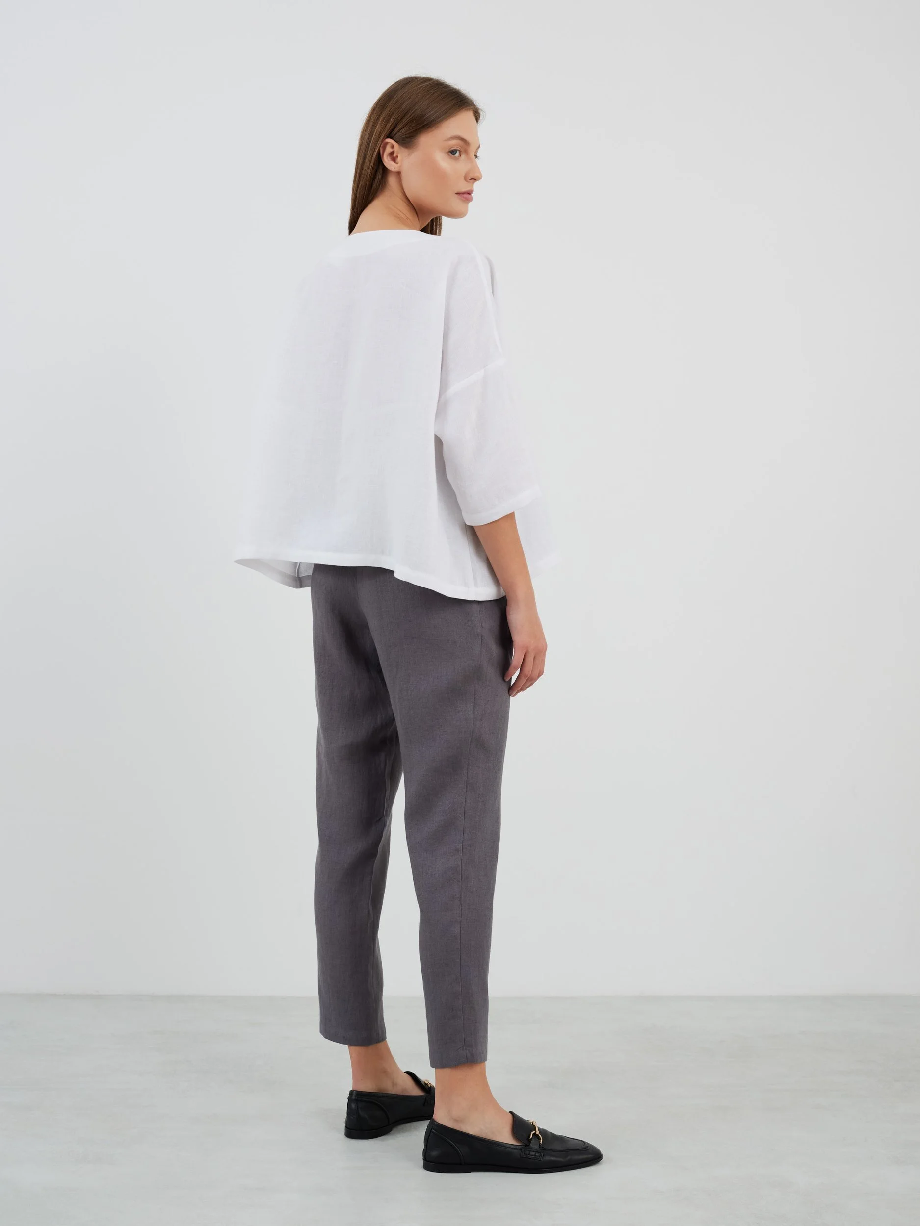 Image 5 of RAVEN Tapered Linen Pants in Light Grey from Love and Confuse