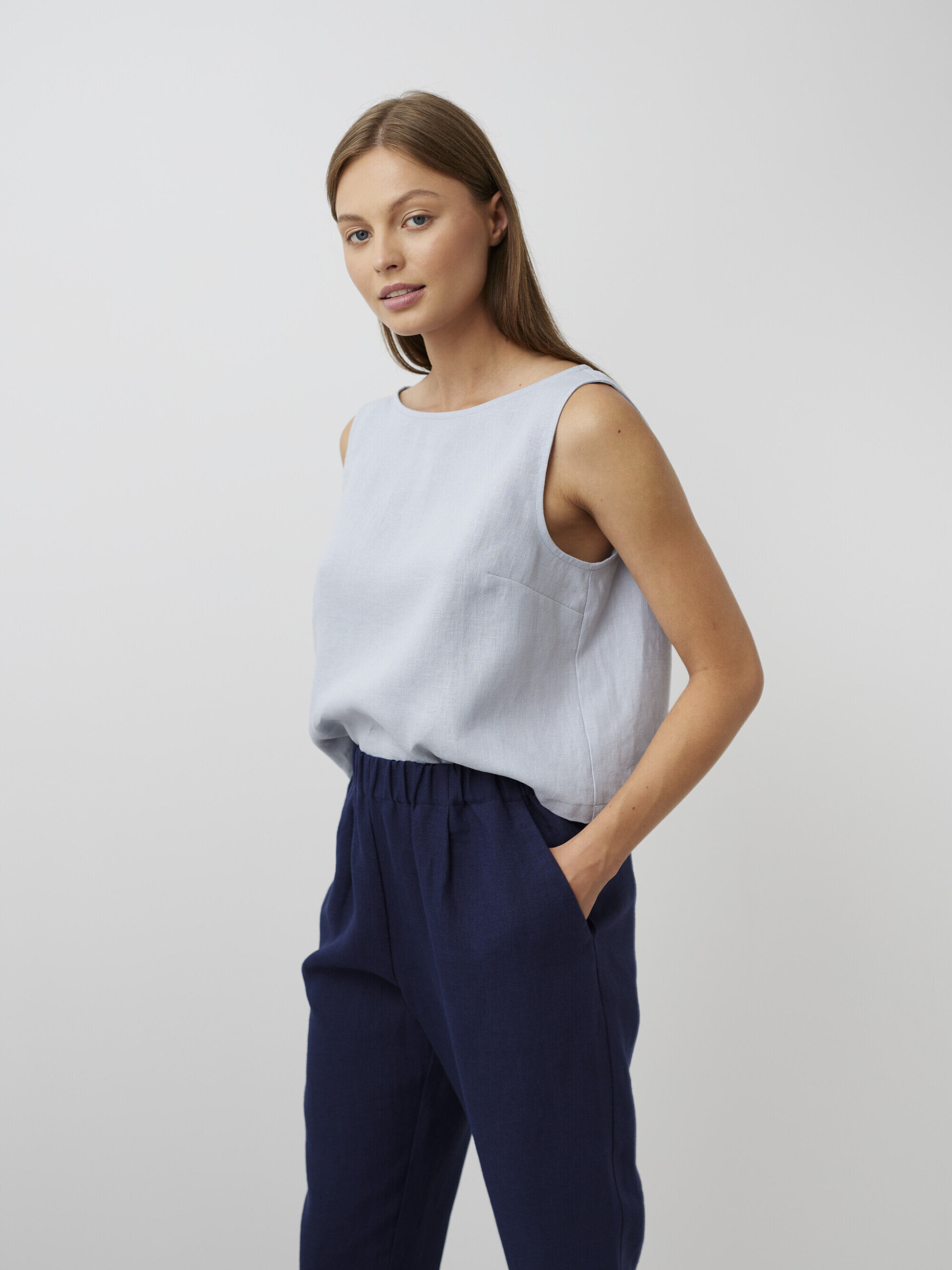 RAVEN Tapered Linen Pants - Image 2