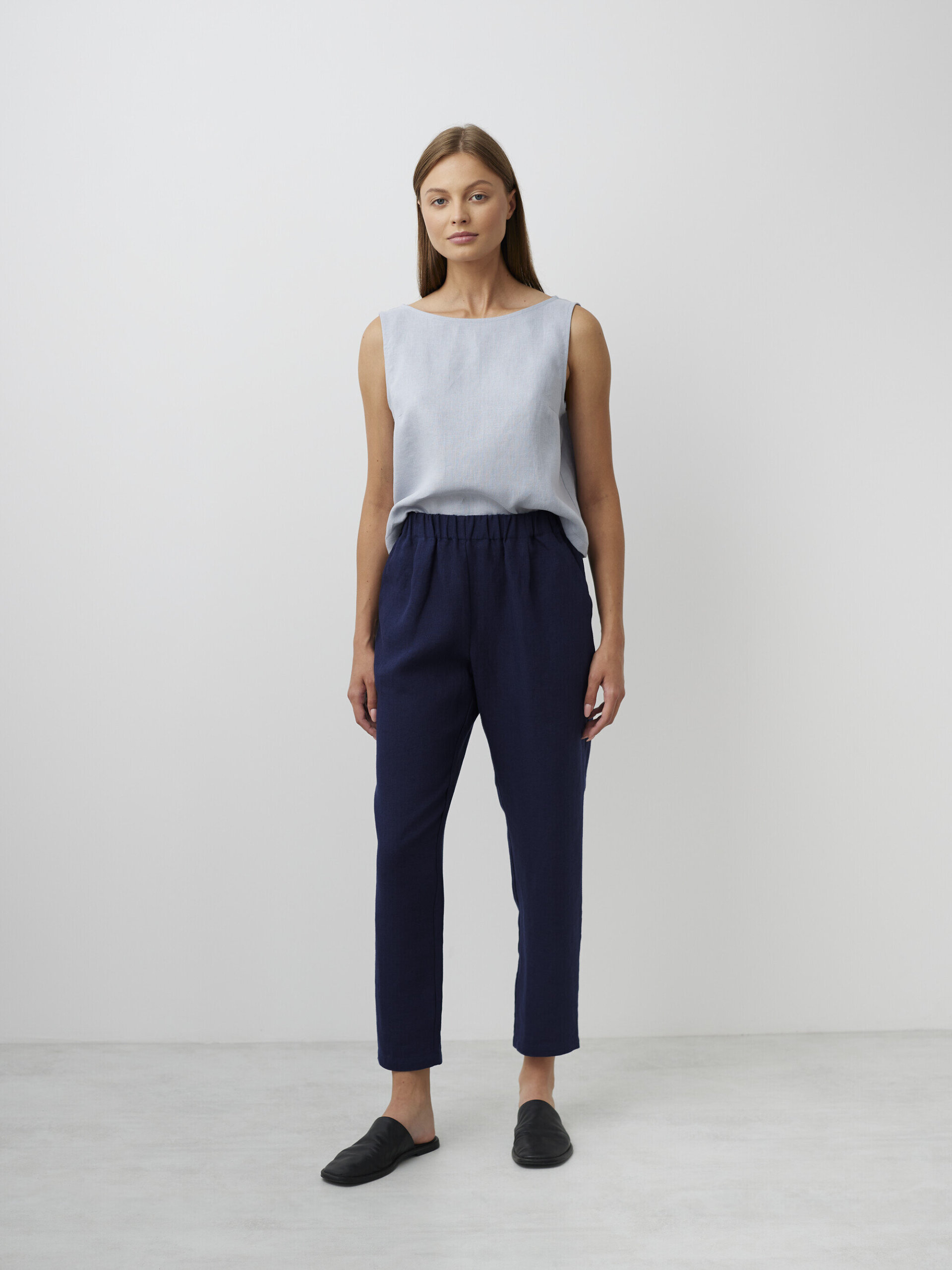 RAVEN Tapered Linen Pants - Image 3