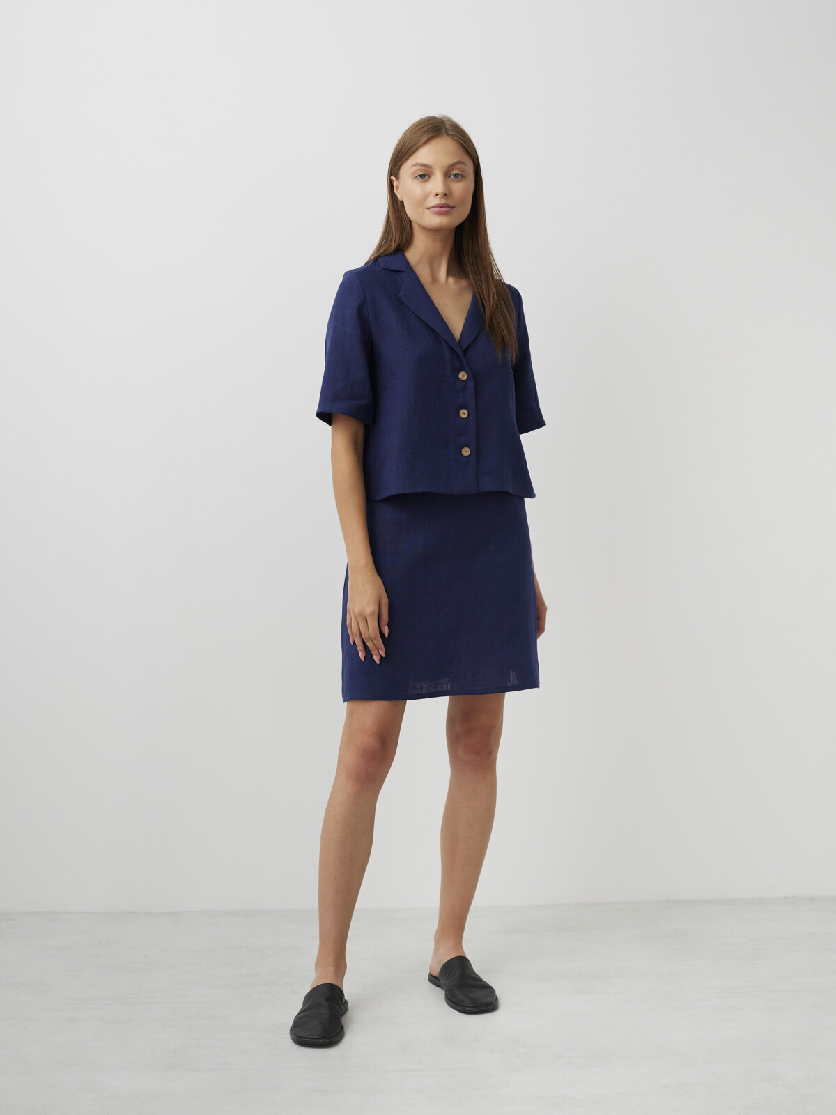 RAY Lyhythihainen pellavapaita Tummansininen — takaa