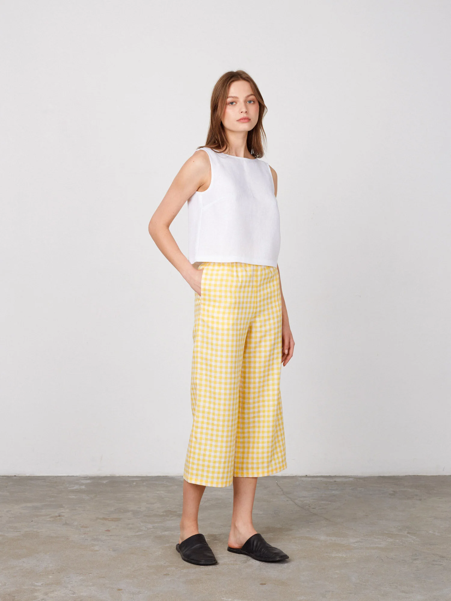 Bild 3 von RILEY - Hochgeschnittene Leinenhose mit weitem Bein in Yellow Gingham, you can also choose other colors above von Love and Confuse
