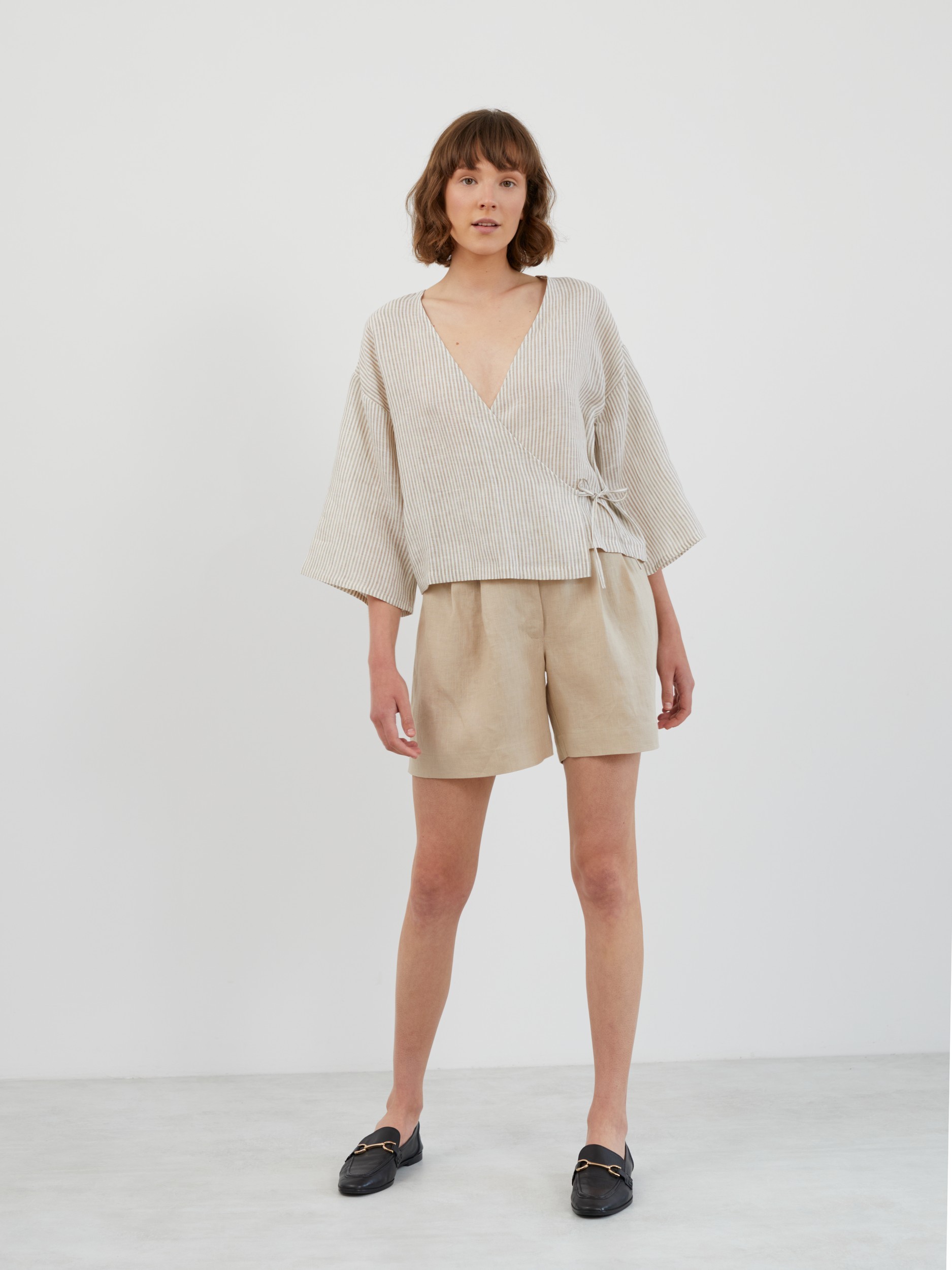 Tailored Linen Shorts SAIGE - Image 1