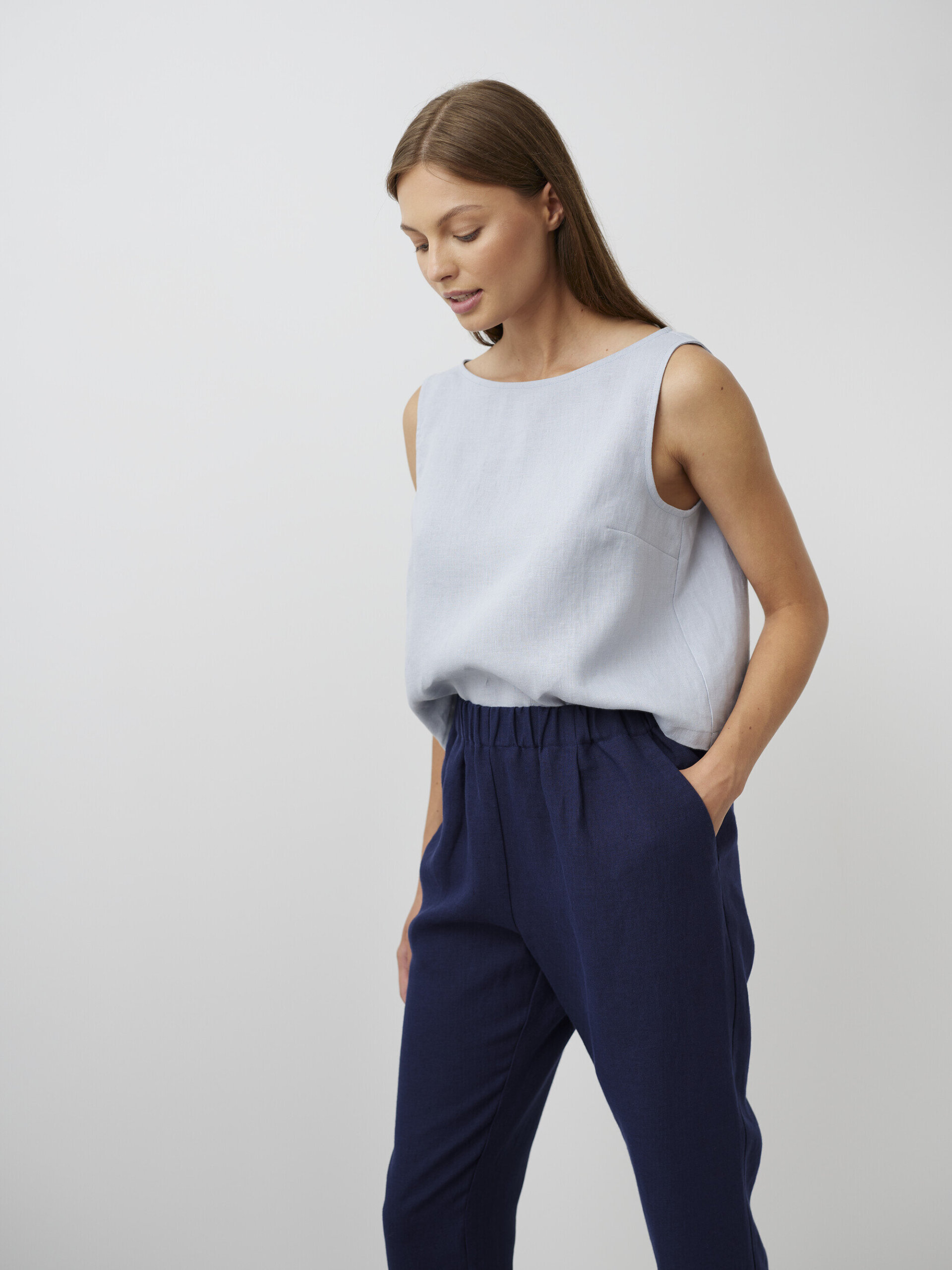 SONATE Linen Tank Top - Image 3