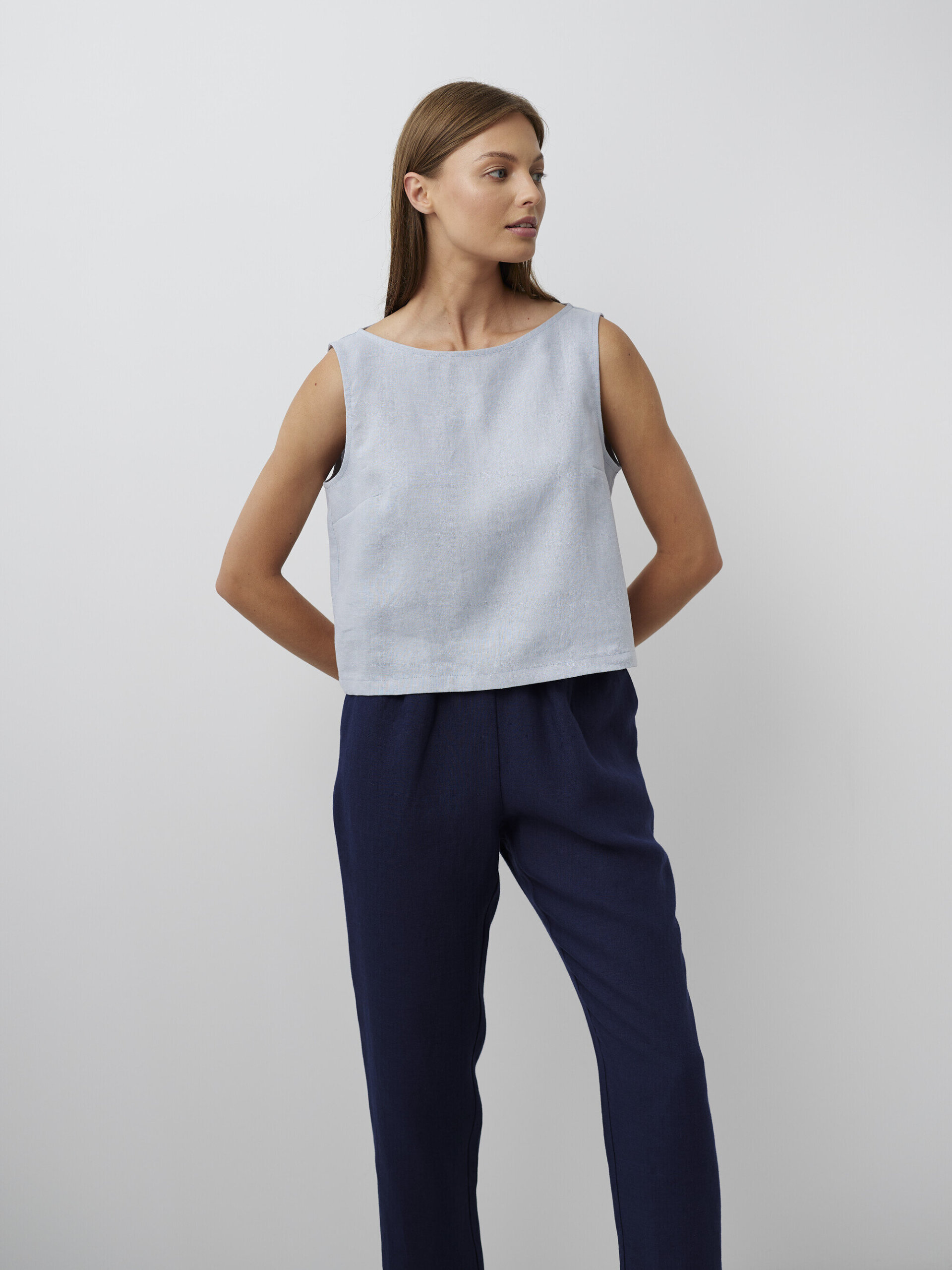 SONATE Linen Tank Top - Image 4