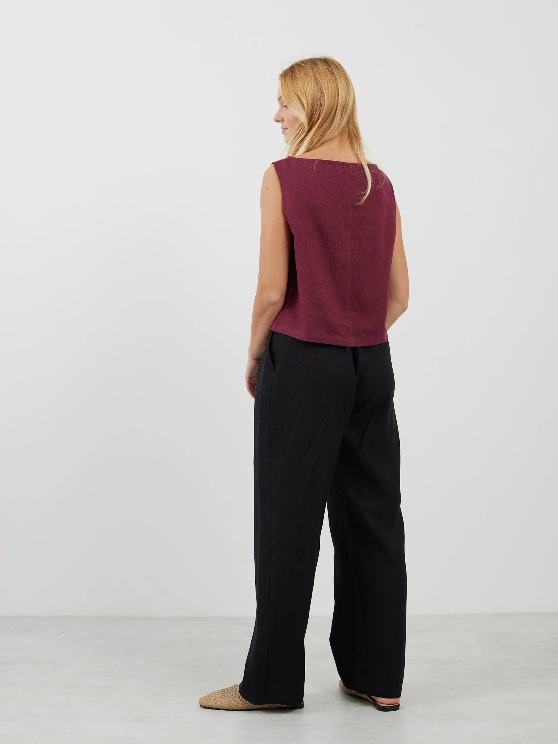 Image 5 of SONATE Linen Tank Top in Eggplant from Love and Confuse