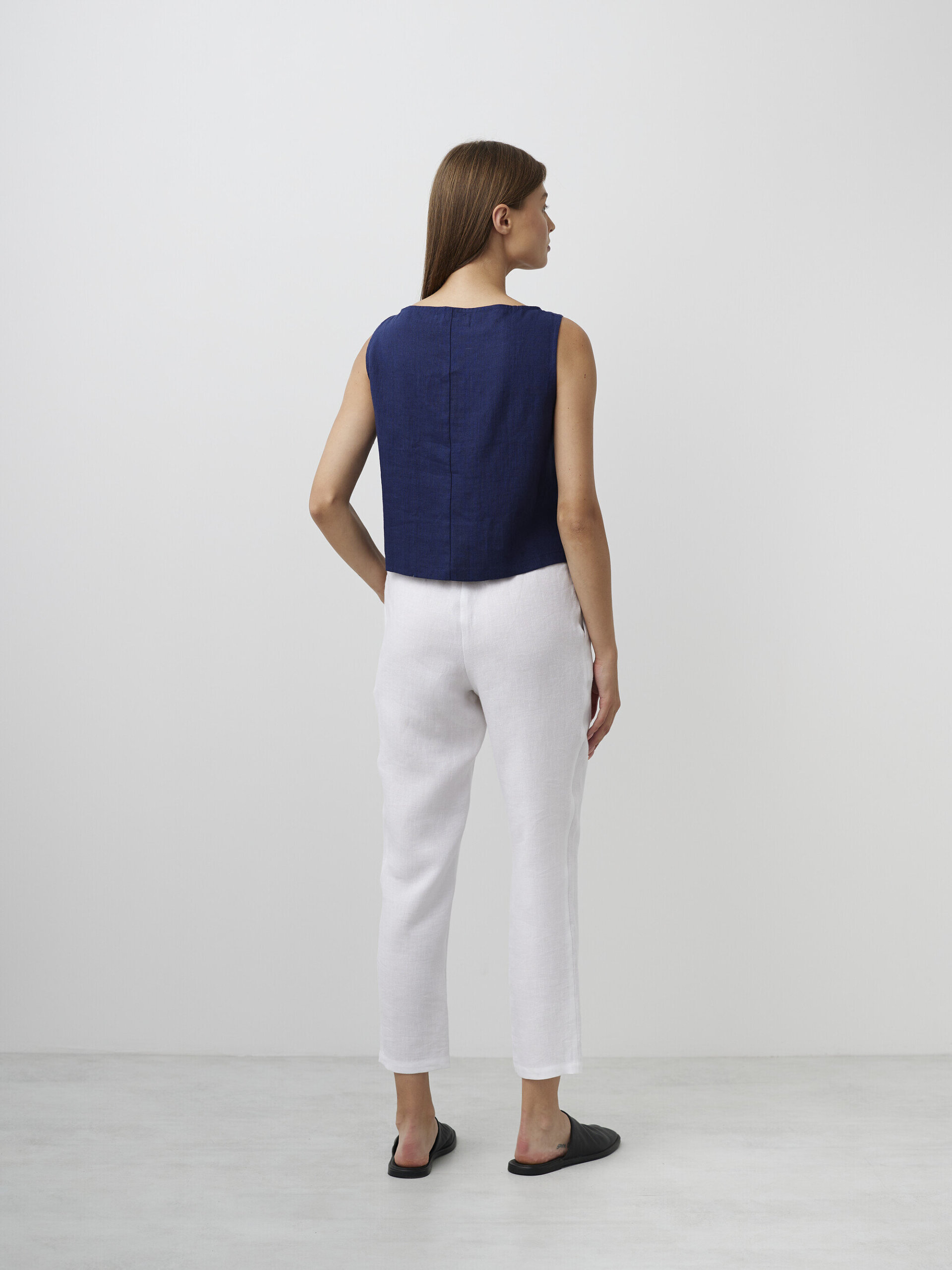 SONATE Linen Tank Top - Image 5