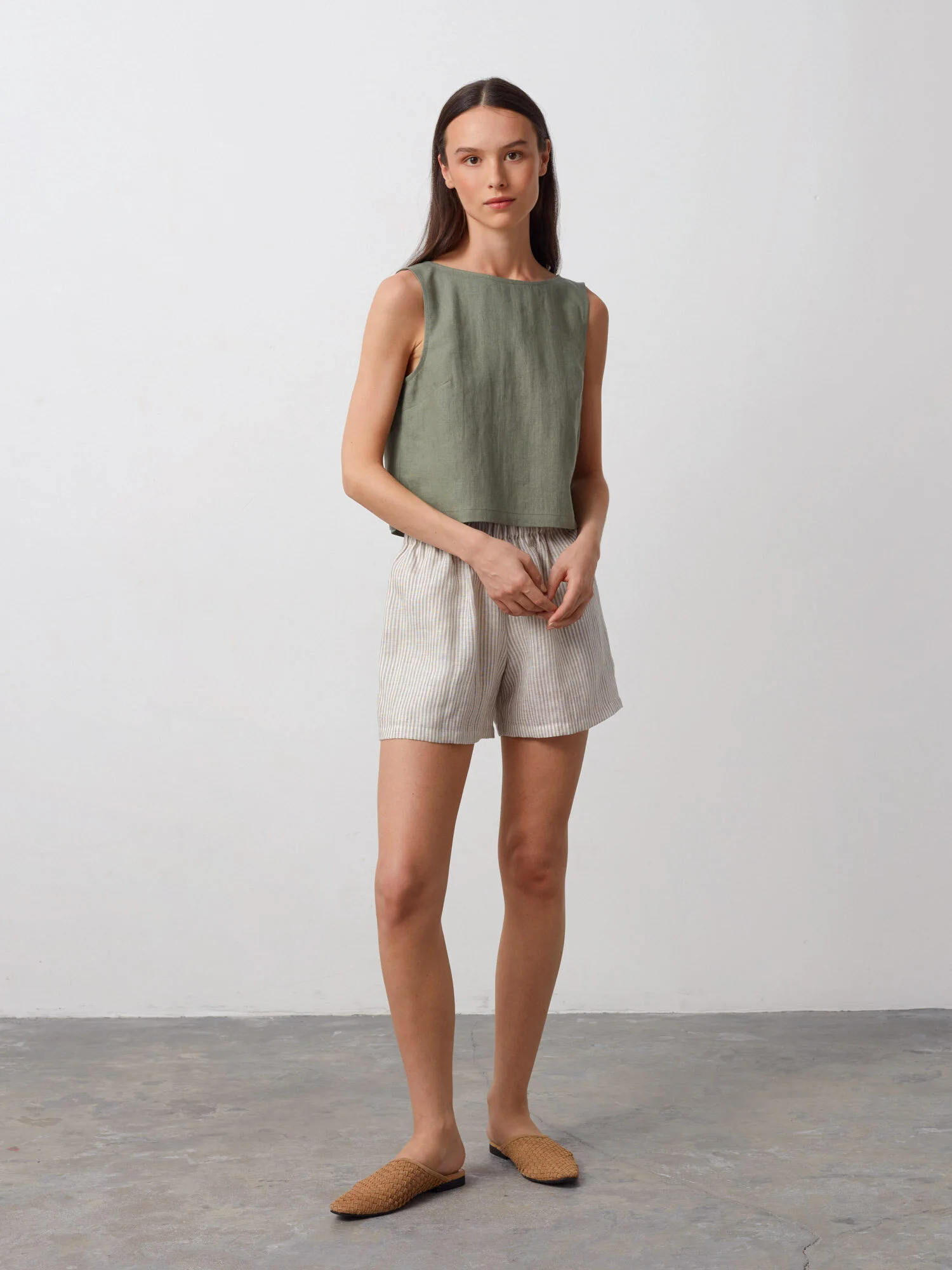 Bild 2 von SONATE Leinen-Tanktop in von Love and Confuse