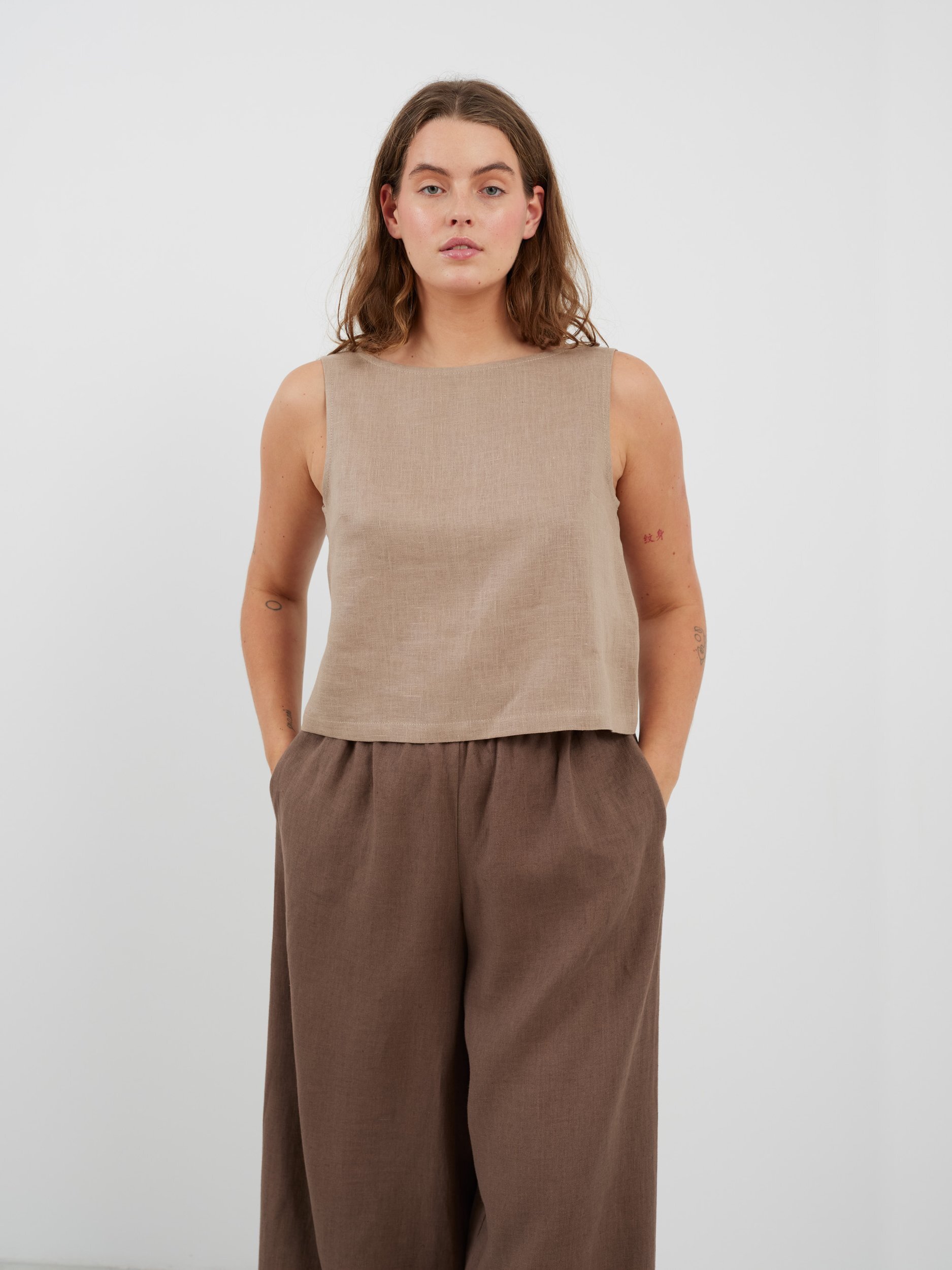 SONATE Linen Tank Top - Image 3