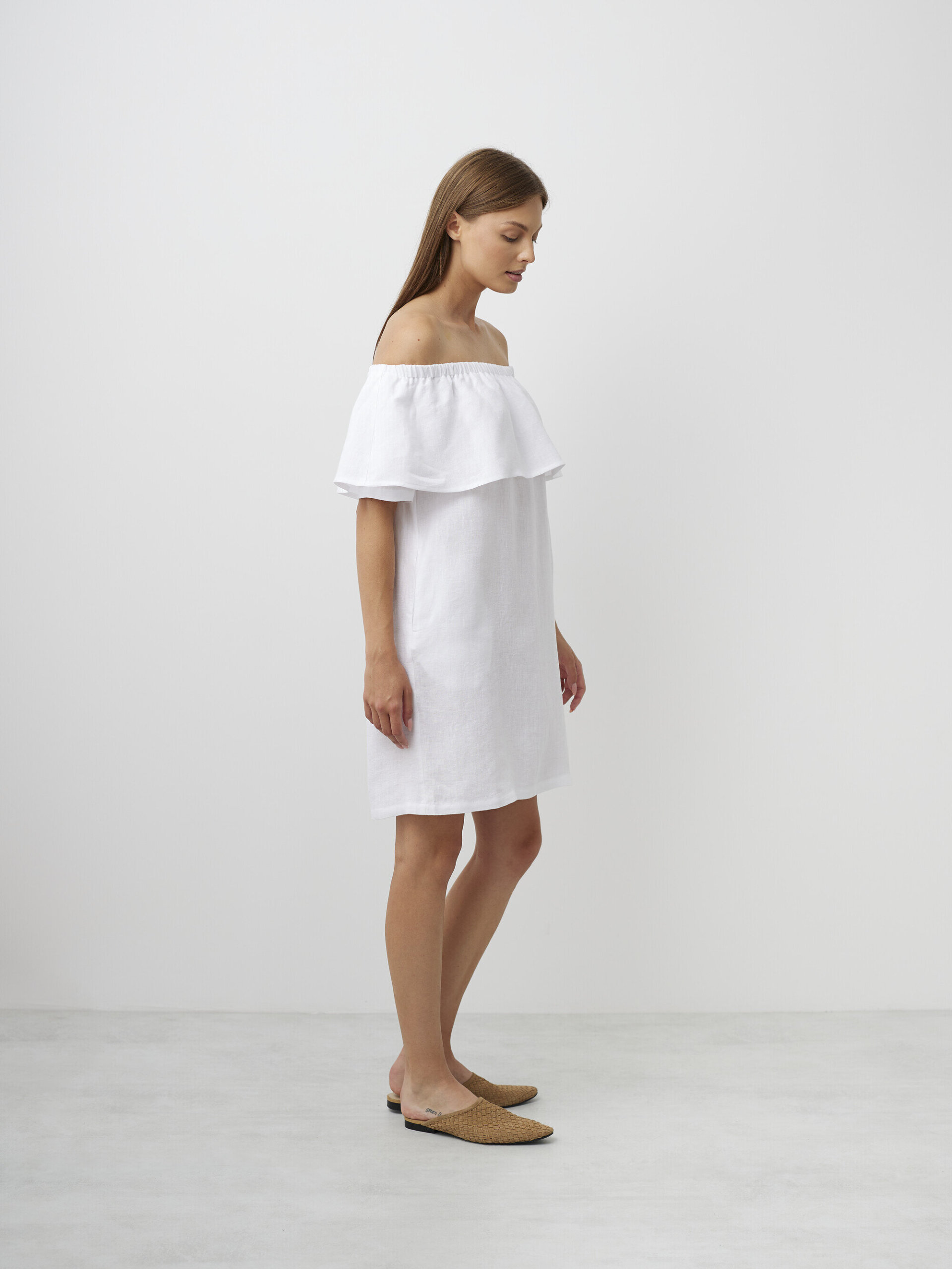 Olkapäätön pellavamekko THALIA, Valkoinen - Image 4